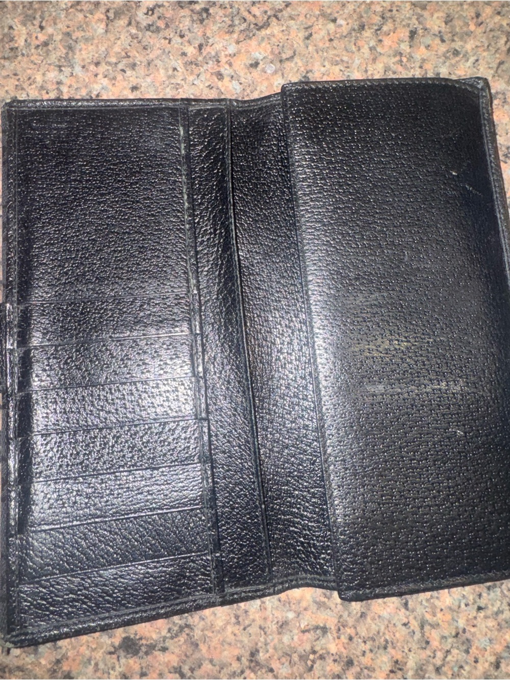 Gucci Black GG Canvas Wallet - Picture 5 of 7